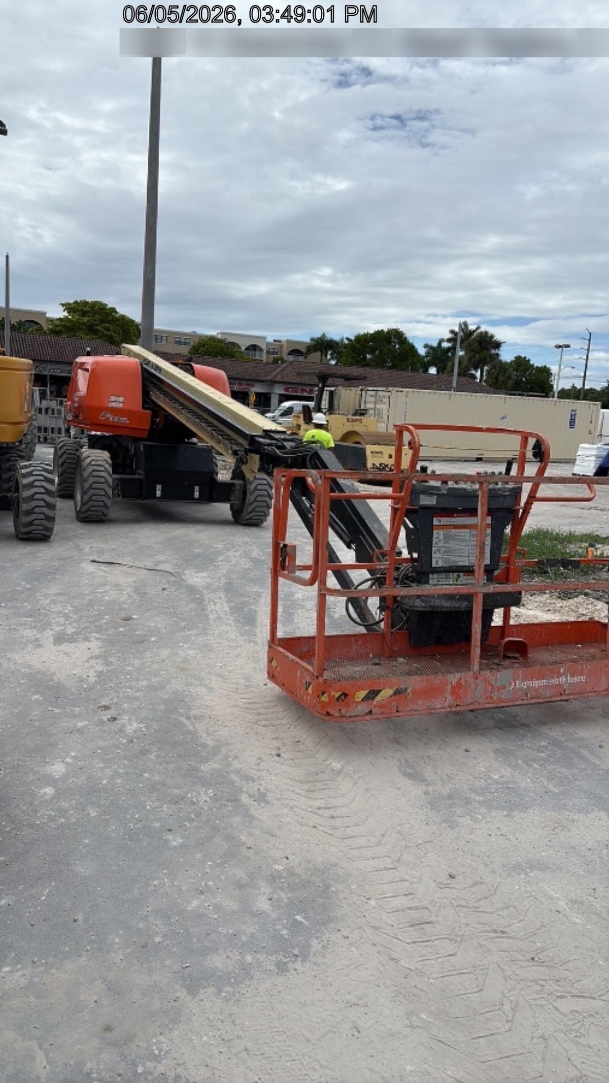 2024 JLG 660SJ