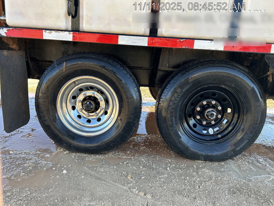 2023 VAC-TRON LP573XDT