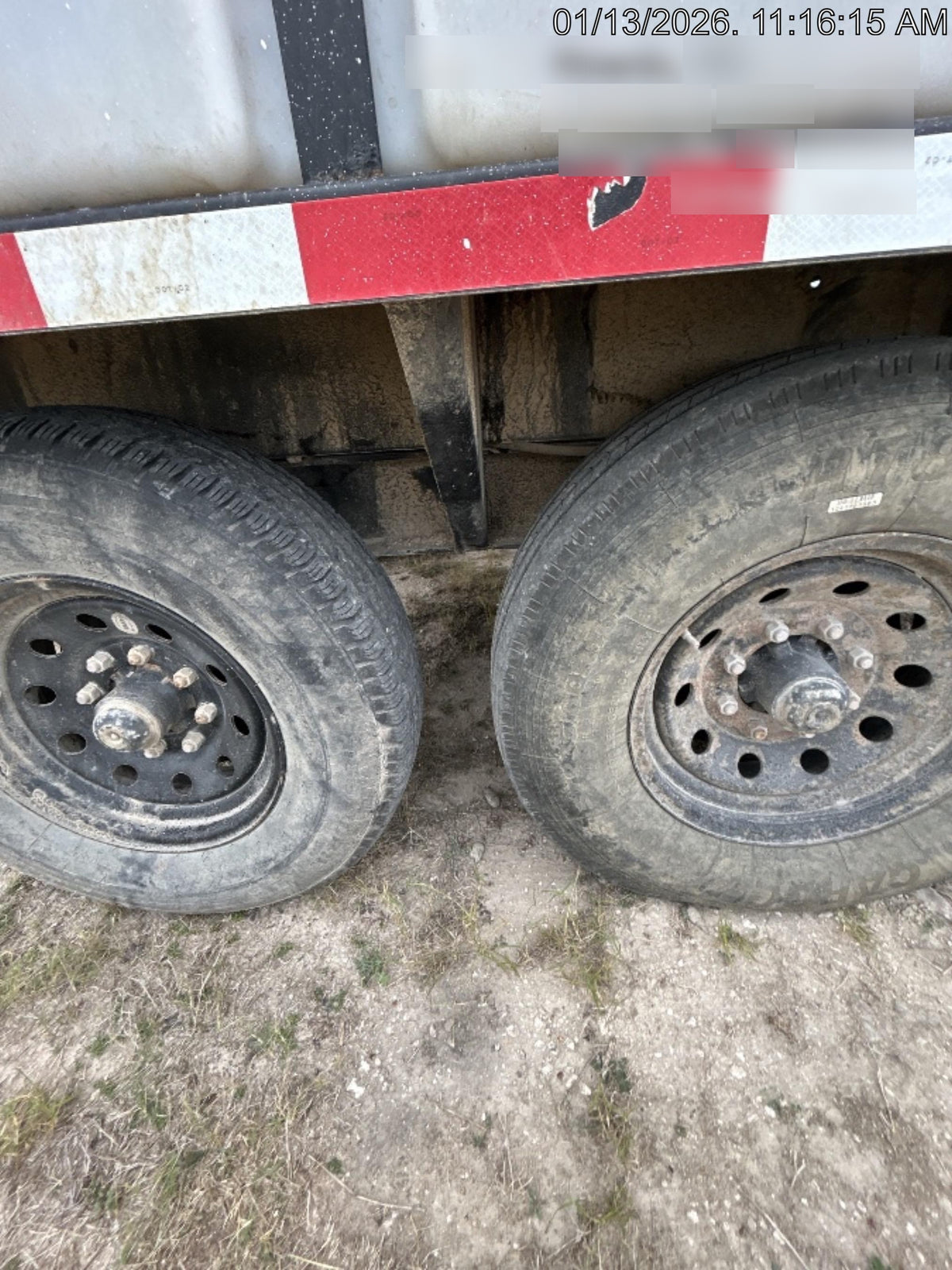 2023 Vac-Tron LP573XDT T4 Koehler Diesel Engine, 500 Gallon Debris Tank, x2 100 Gallon Water Tanks