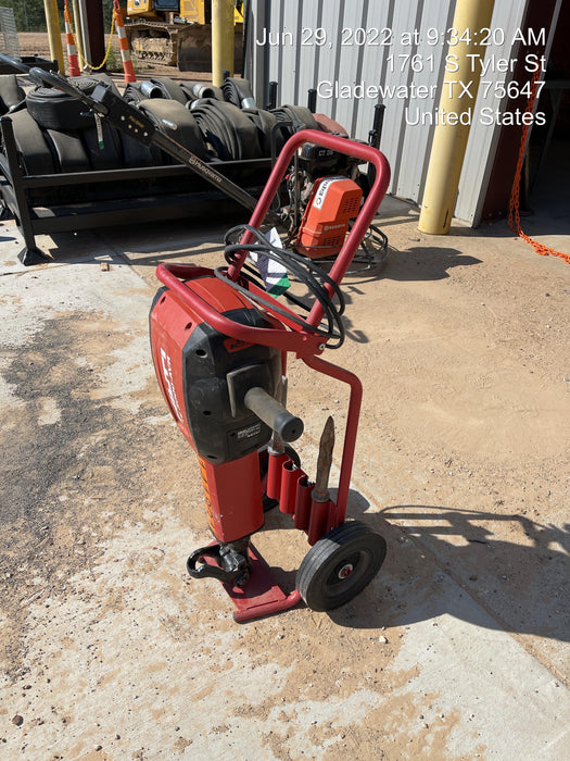 2021 HILTI TE 3000-AVR