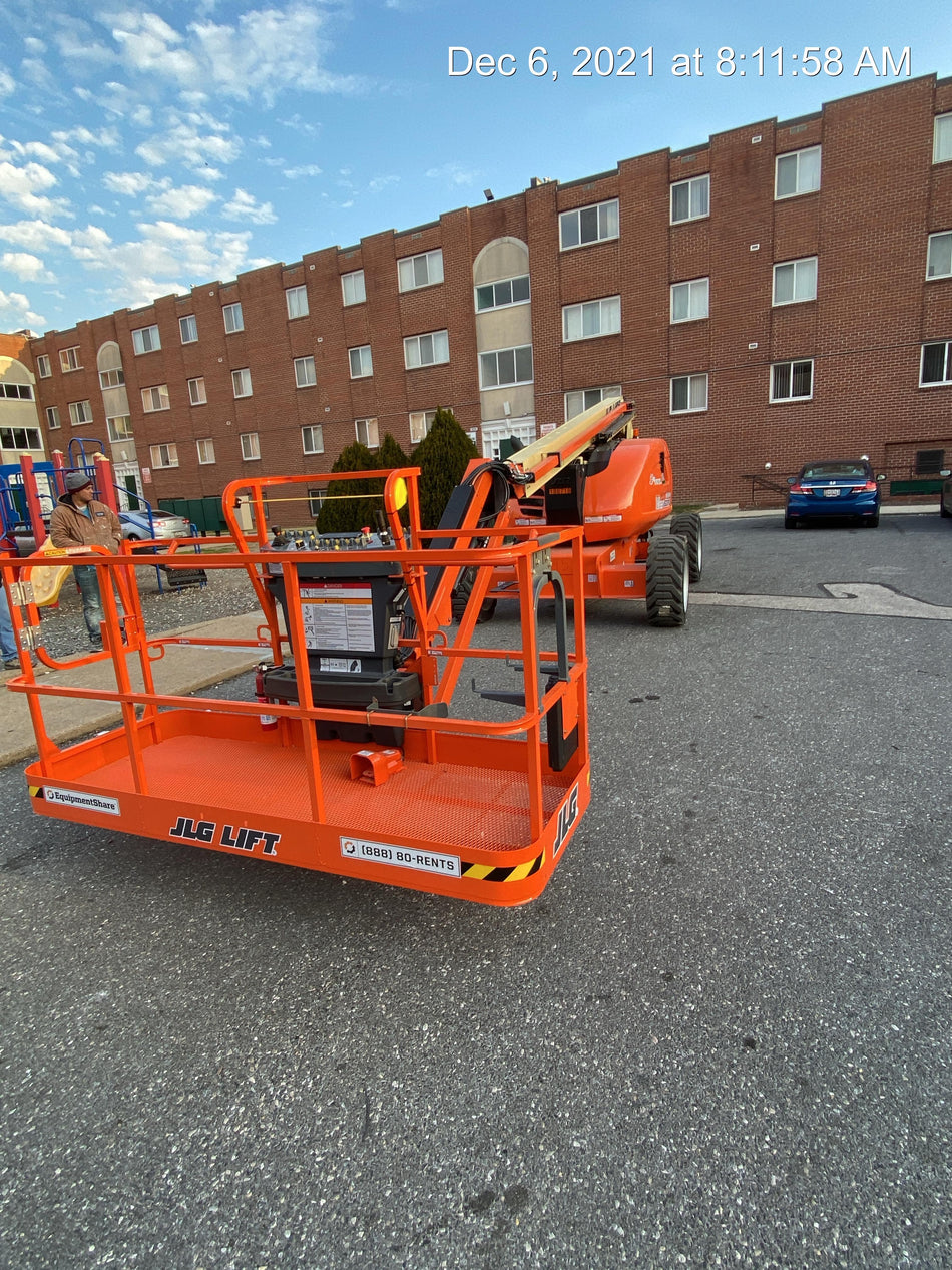 2021 JLG 600AJ