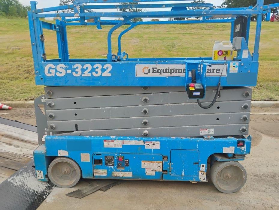 2018 Genie GS-3232 Genie GS-3232 Scissor Lift w/Standard Options