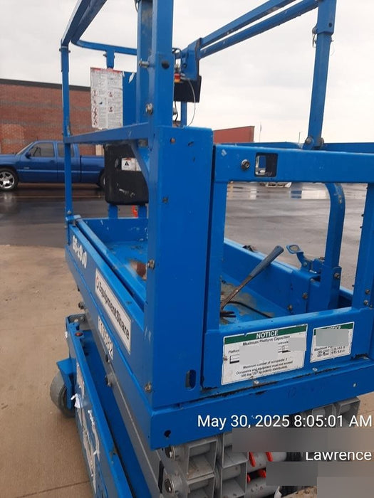 2020 Genie GS-1930 Solid Non Marking Tires, Beacon, Folding rails with half height swing gate
