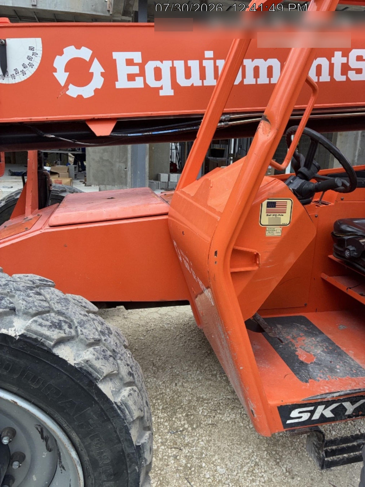 2022 SKYTRAK 8042