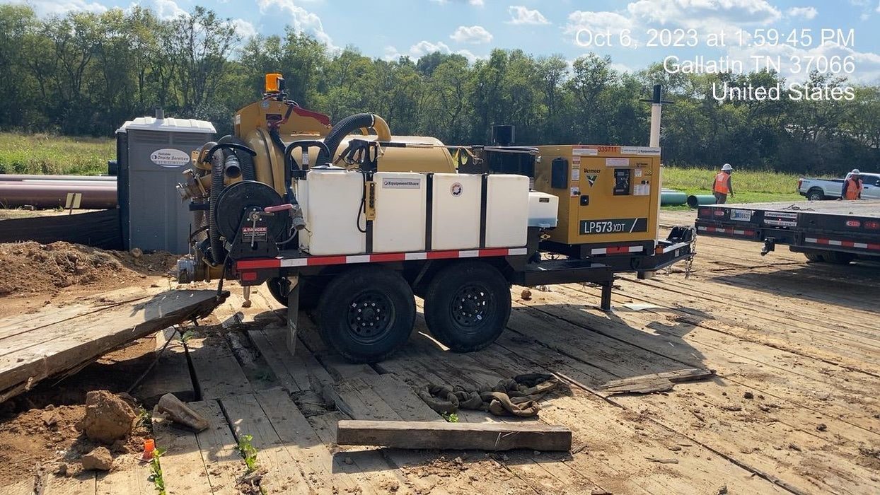 2023 Vac-Tron LP573XDT T4 Koehler Diesel Engine, 500 Gallon Debris Tank, x2 100 Gallon Water Tanks
