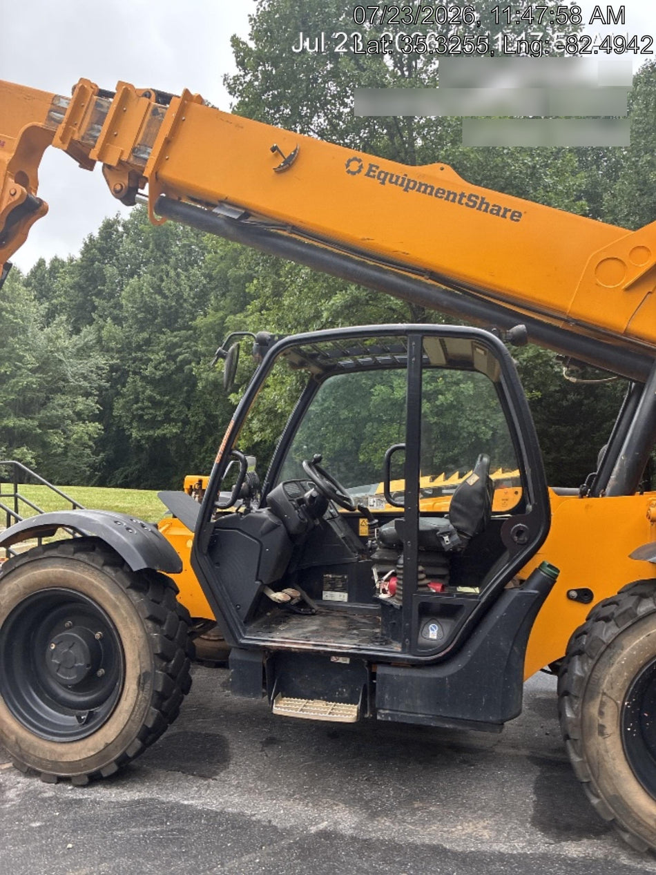 2023 JCB 510-56