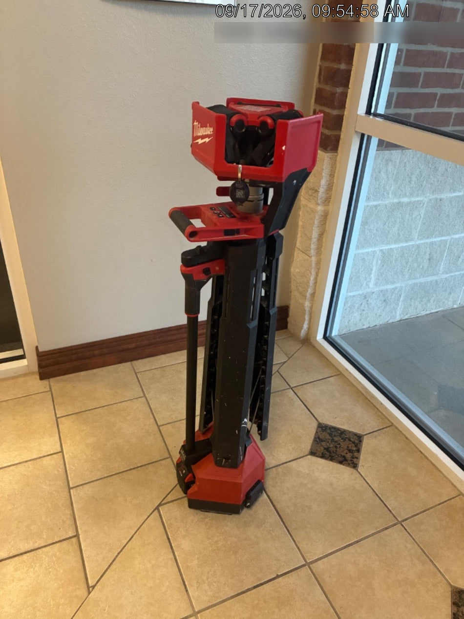 2022 MILWAUKEE 2136-20