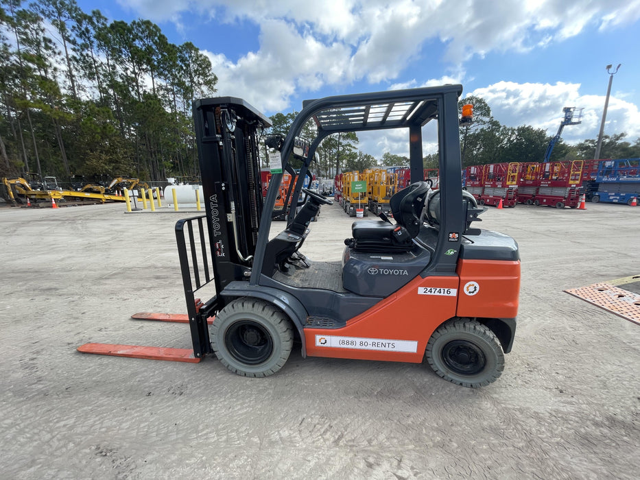 2022 TOYOTA 50-8FGU25