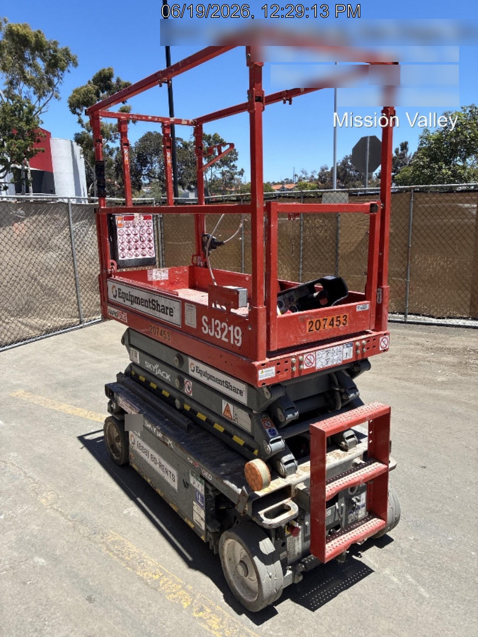 2022 SKYJACK SJ3219