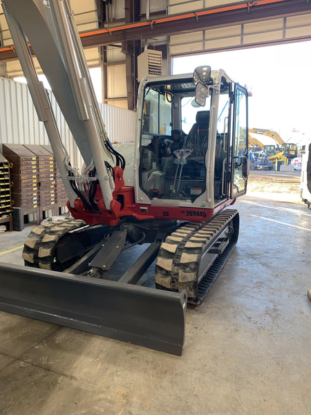 2022 TAKEUCHI TB290-CR