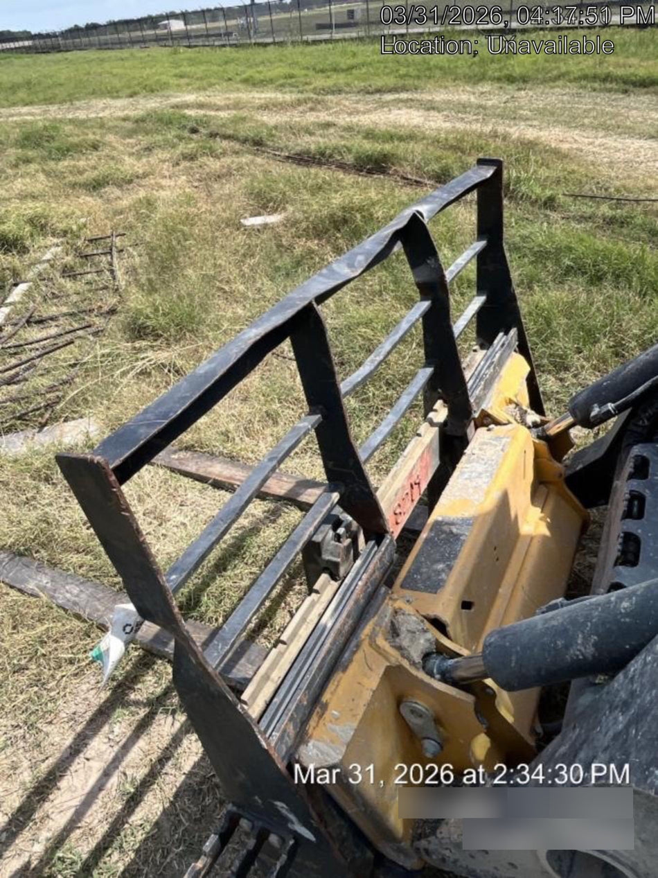 2020 PALADIN 48" Pallet Forks - Paladin