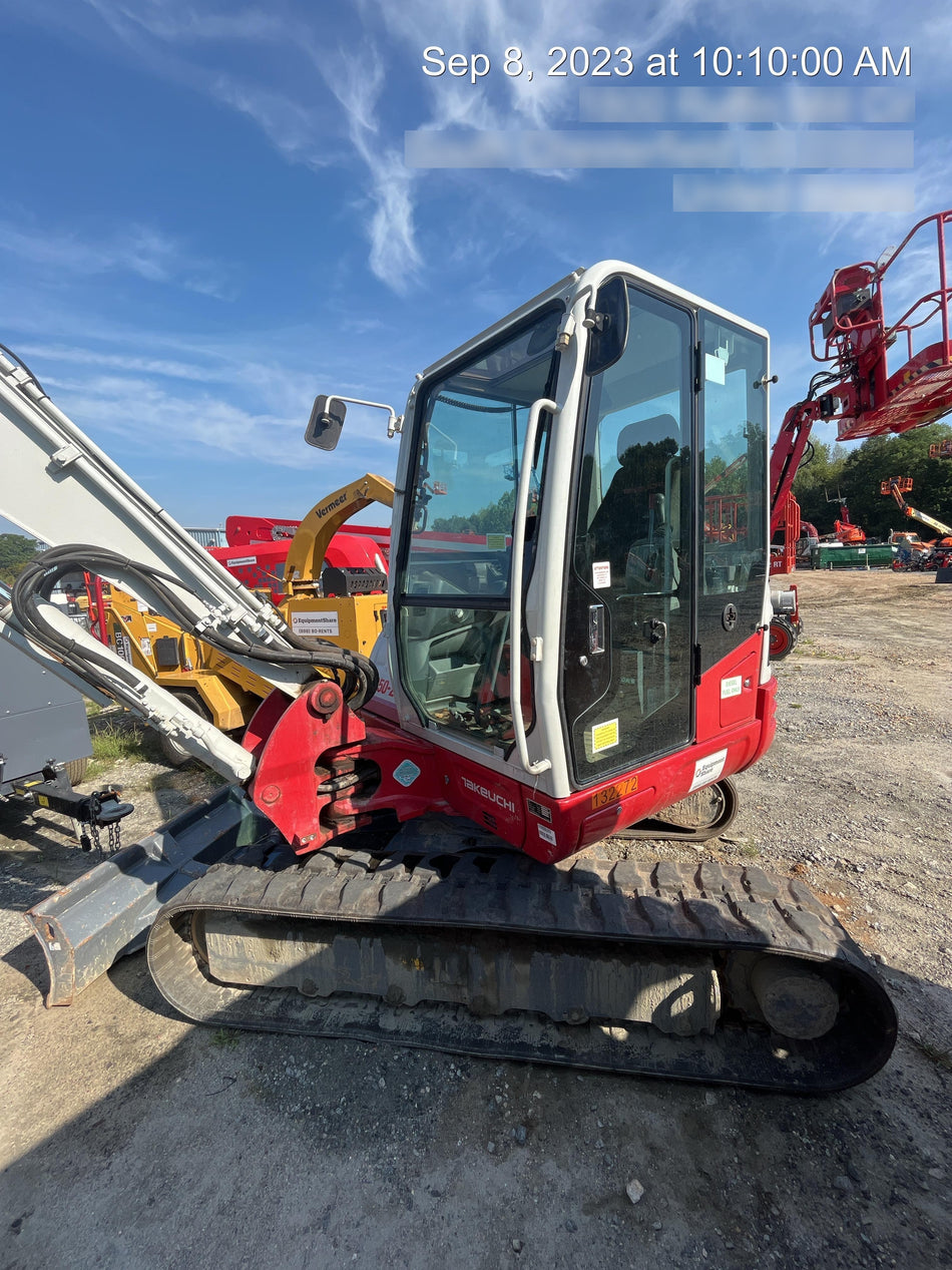 2020 TAKEUCHI TB250-2C