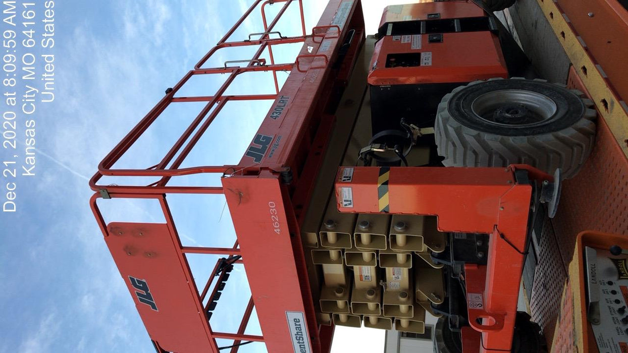 2019 JLG 430LRT