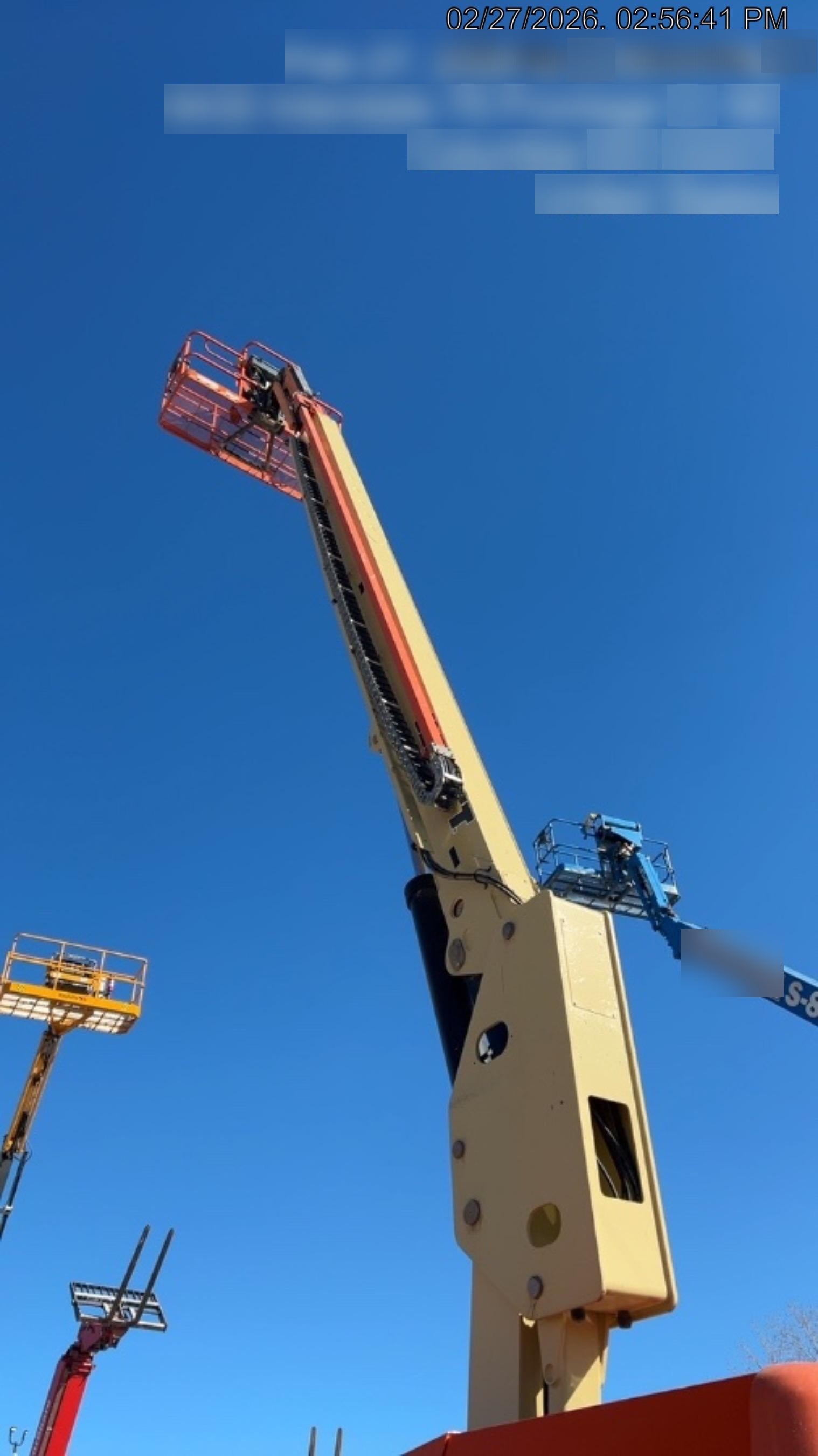2022 JLG 860SJ