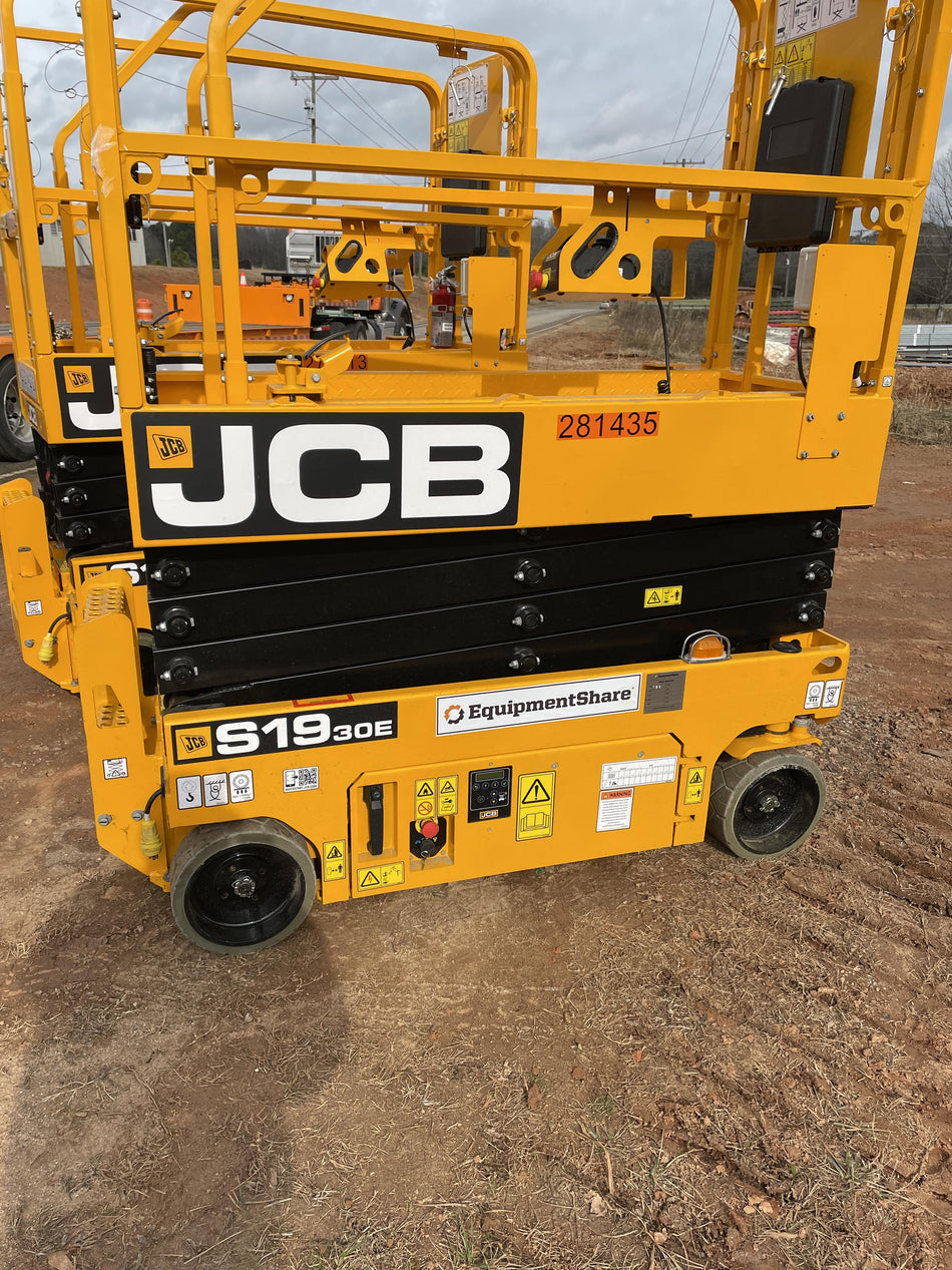 2023 JCB S1930E