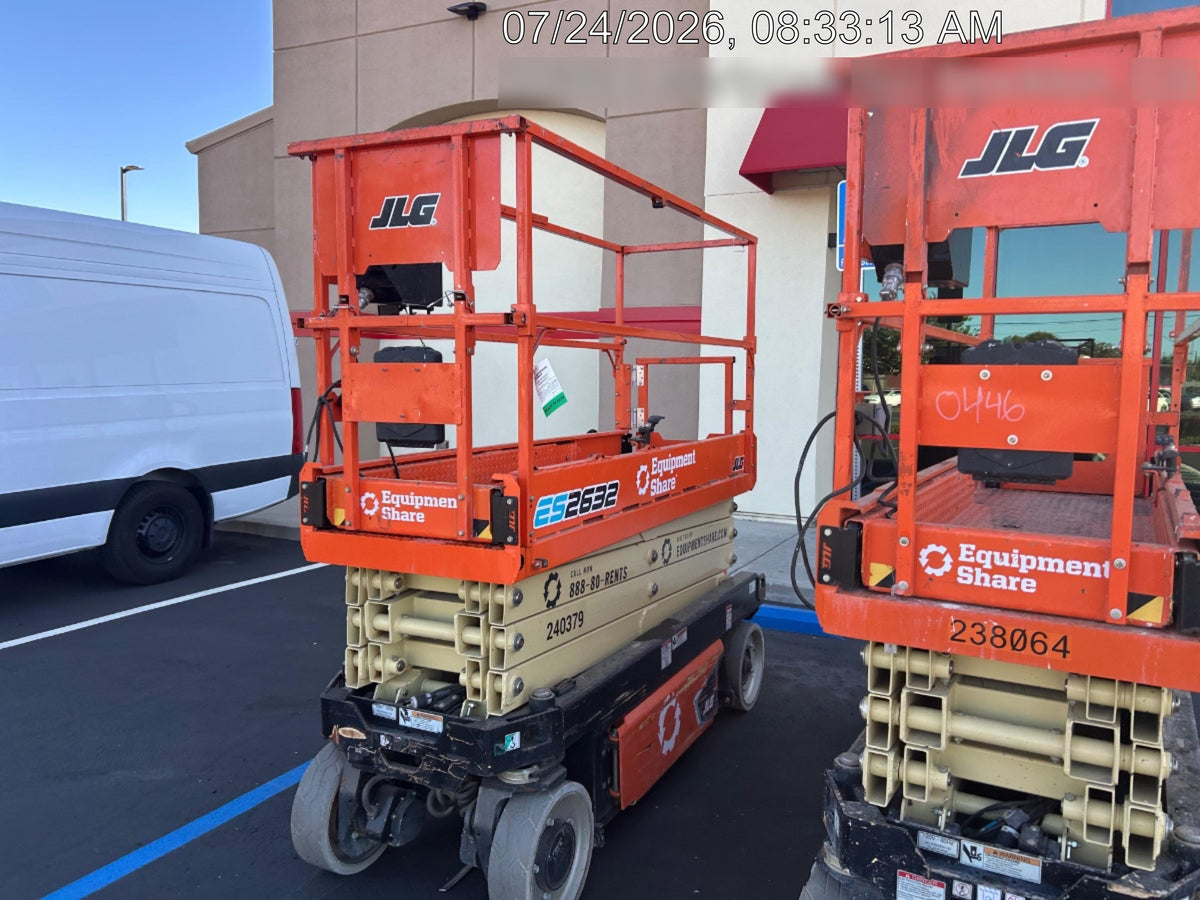 2022 JLG ES2632