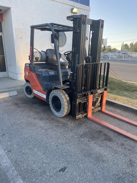 2022 TOYOTA 50-8FGU25