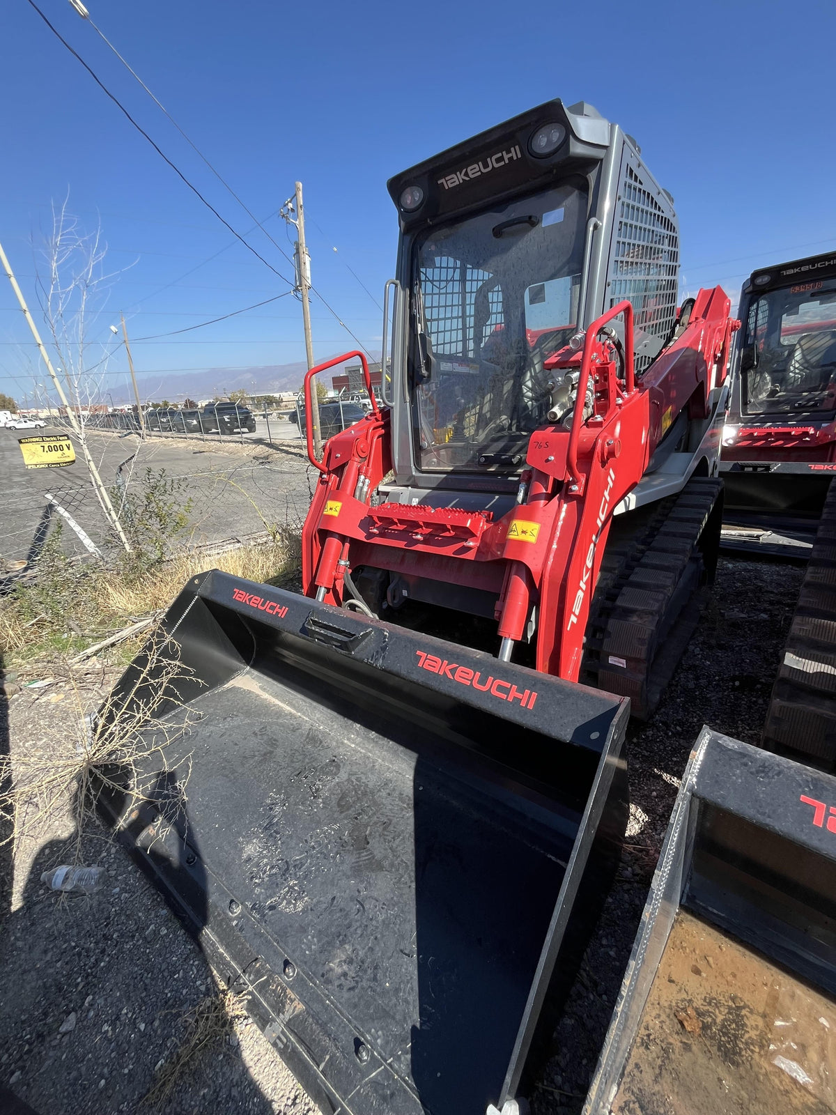 2025 TAKEUCHI TL10V2-CRH