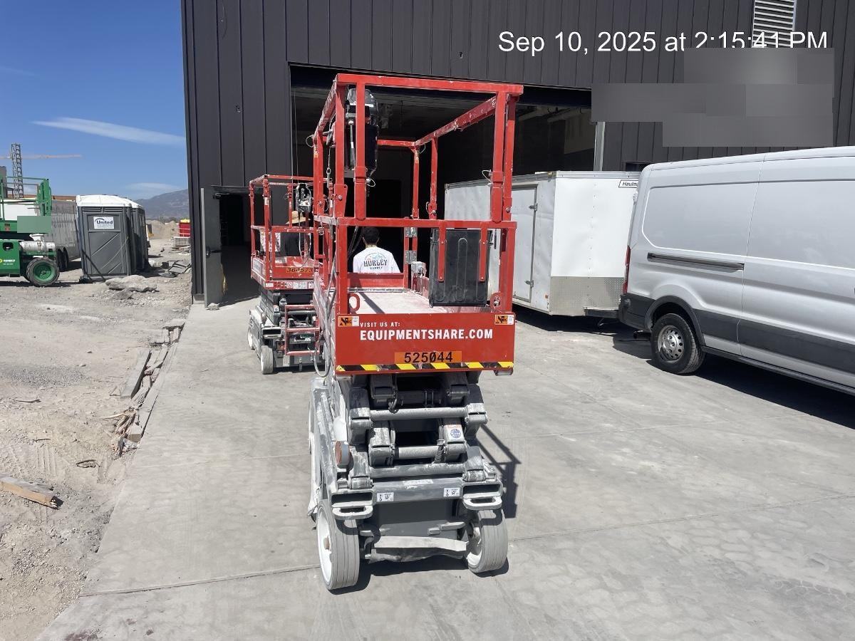 2025 SKYJACK SJ3226