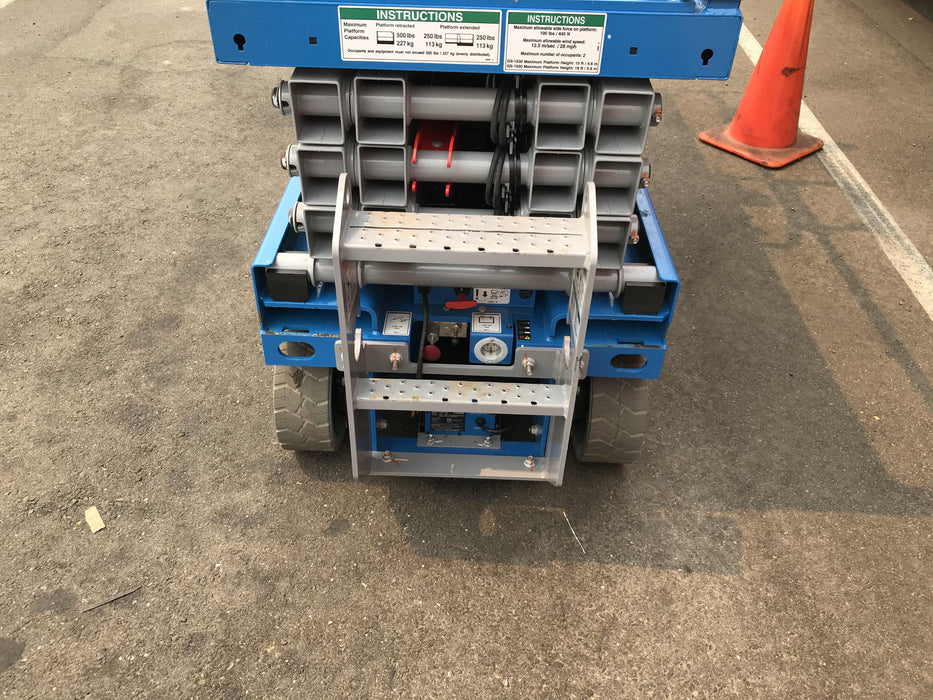 2020 Genie GS-1930 Solid Non Marking Tires, Beacon, Folding rails with half height swing gate, 800W Inverter