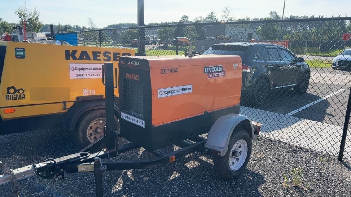 2022 Lincoln Electric LE400 Kubota V1505, Trlr, Cable Rack, Light Kit, ES Decals, T3