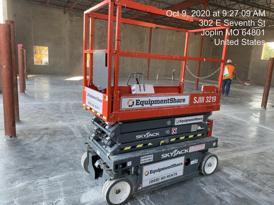 2019 Skyjack SJIII-3219 Standard Options, Trojan Batteries