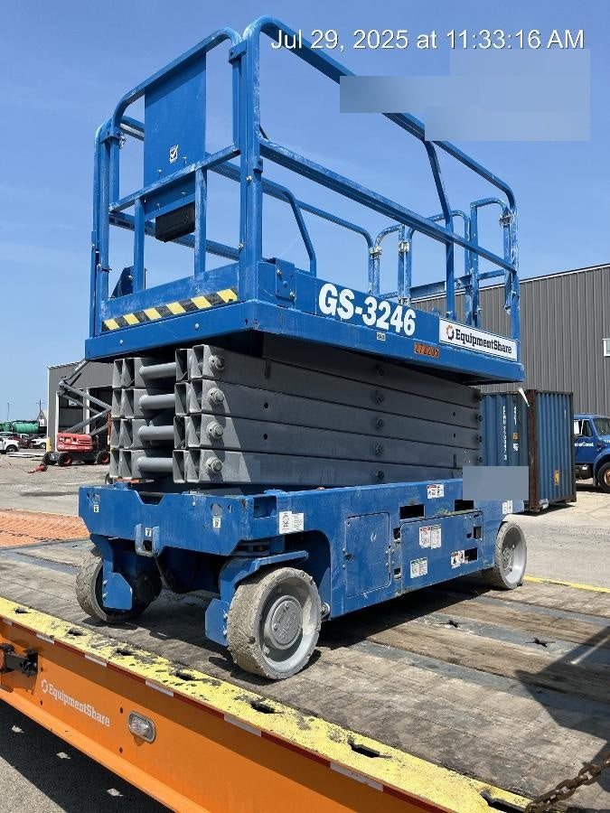 2022 GENIE GS-3246