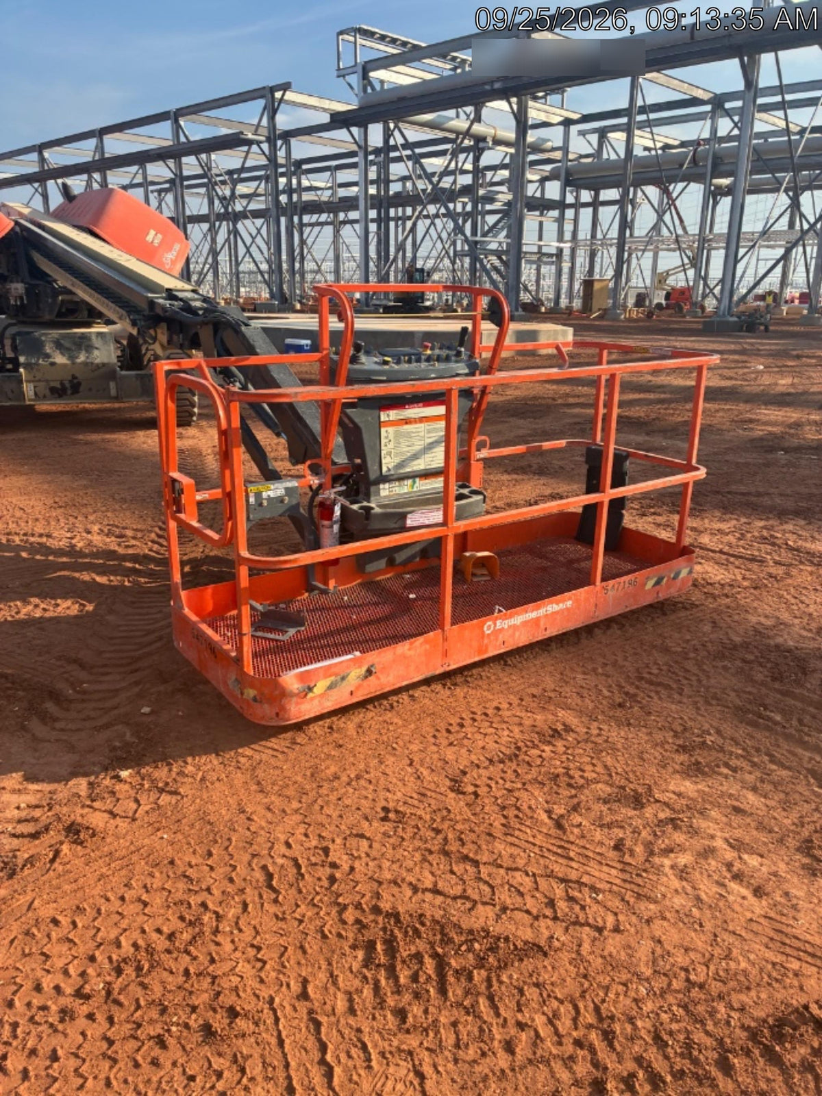 2025 JLG 660SJ