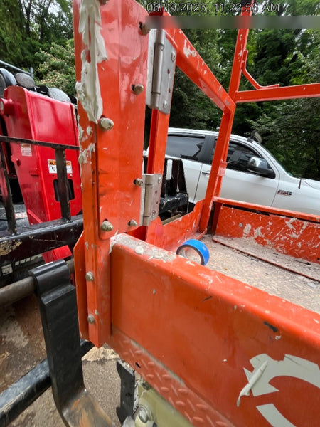 2025 JLG ES1932