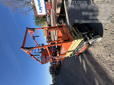 2025 JLG ES1932