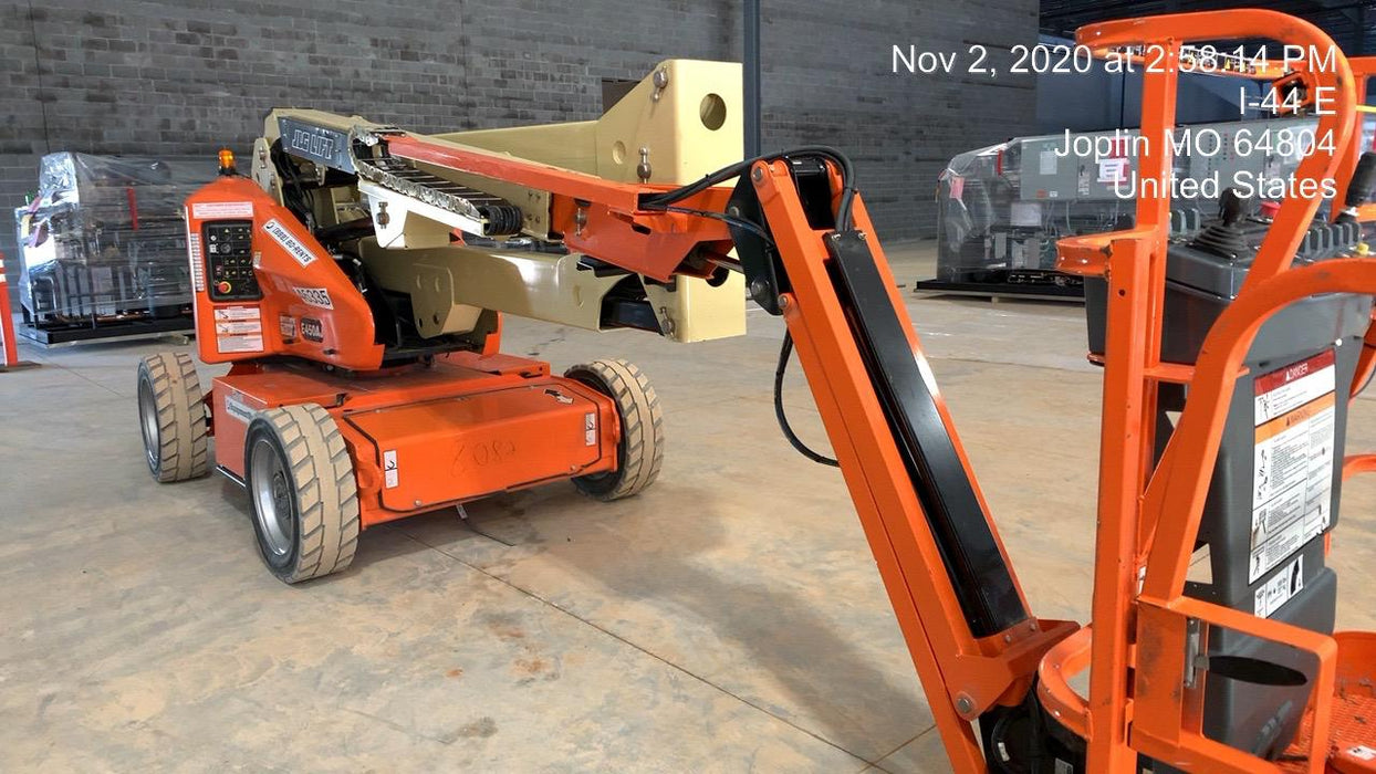2019 JLG E450AJ
