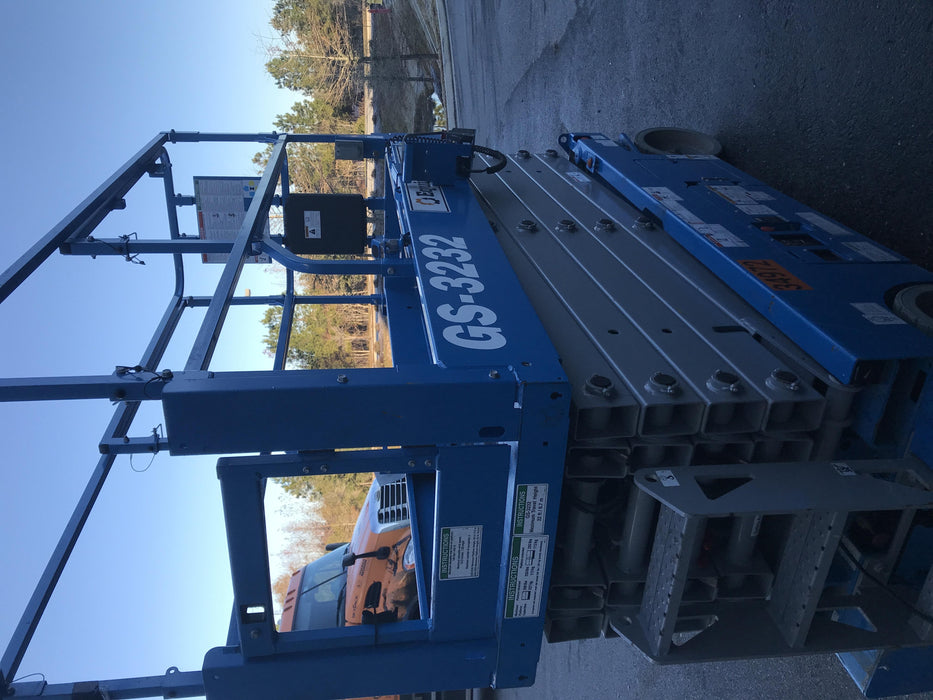 2019 Genie GS-3232 Standard Options