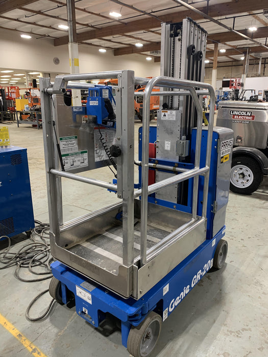 2020 GENIE GR-20