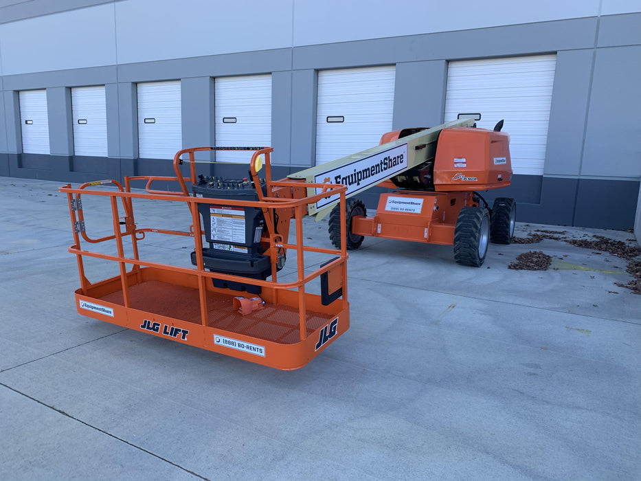 2021 JLG 600S