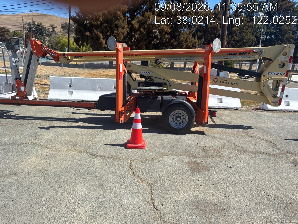 2023 JLG T500J