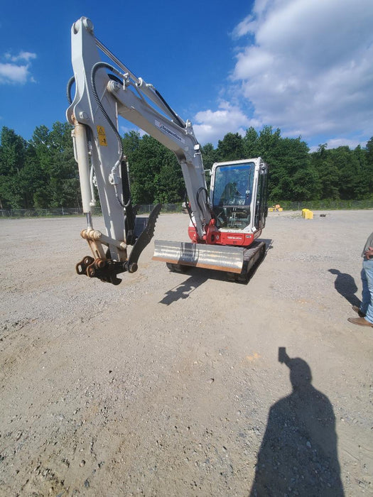 2021 TAKEUCHI TB250-2C