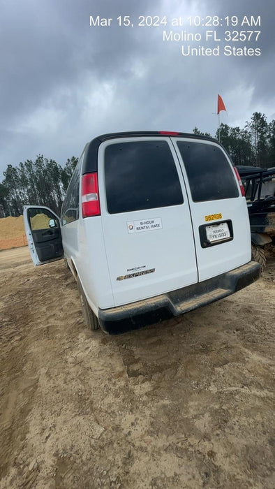 2023 CHEVROLET Express Van - Rental