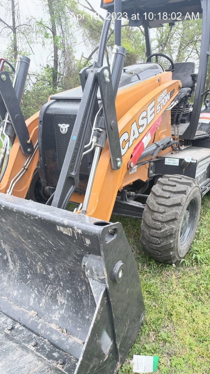 2023 CASE 570N EP