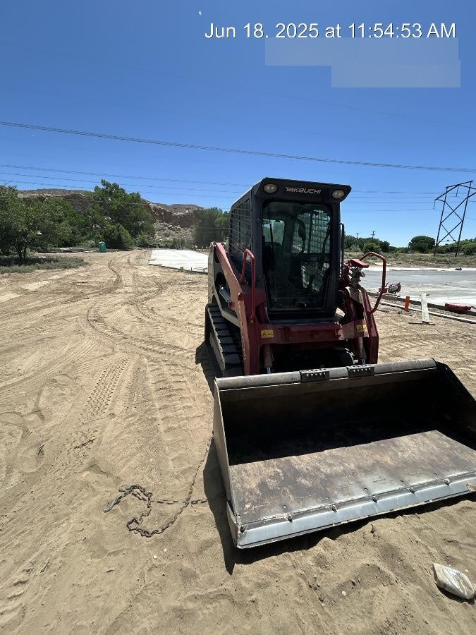 2022 TAKEUCHI TL8R2-CR