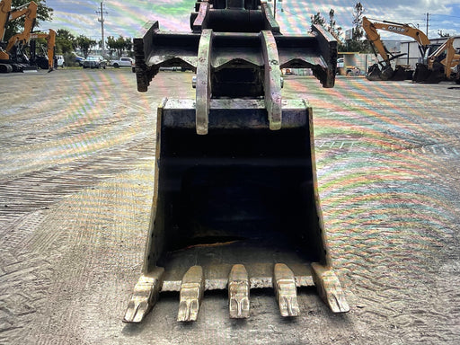 2015 CASE 48" Bucket - Case