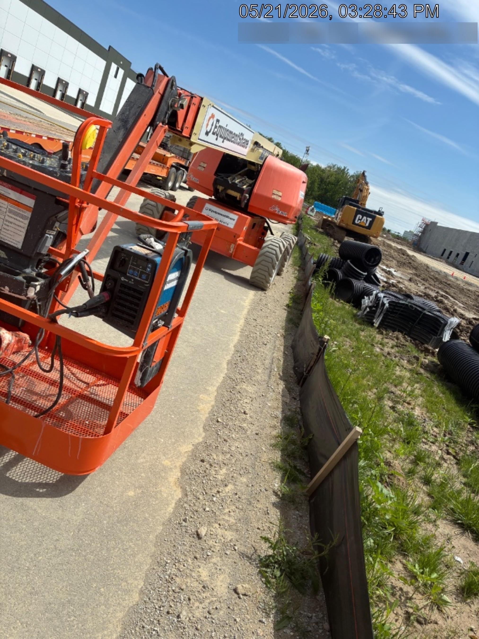 2021 JLG 660SJ