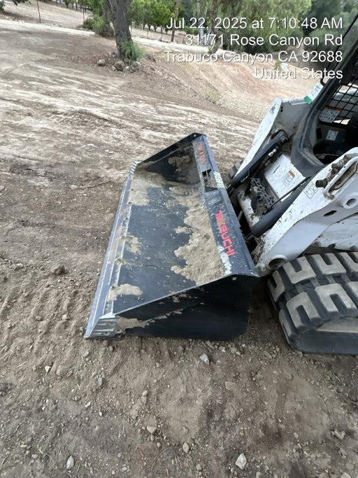 2025 TAKEUCHI 76" Smooth Bucket - Takeuchi