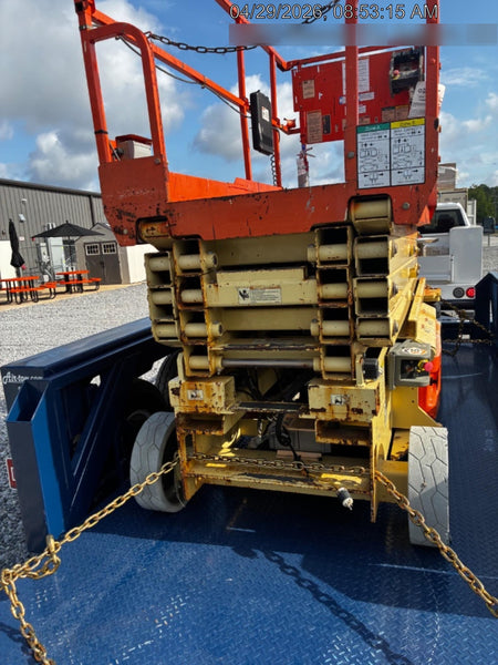 2016 JLG 3246ES
