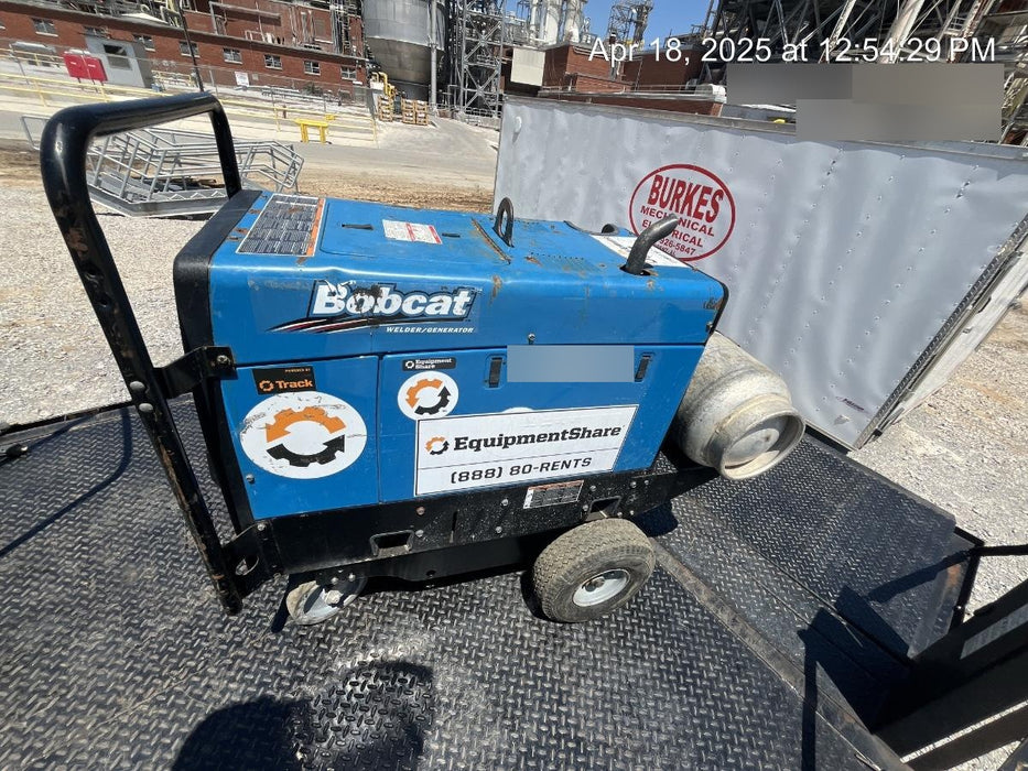 2019 Miller Electric BOBCAT 250 Standard w/Running Gear, Bracket, Hose