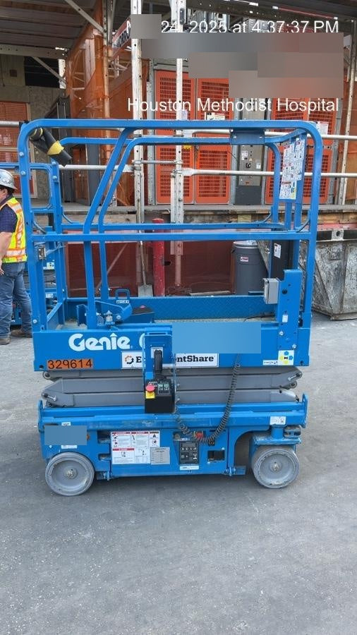 2023 GENIE GS-1432