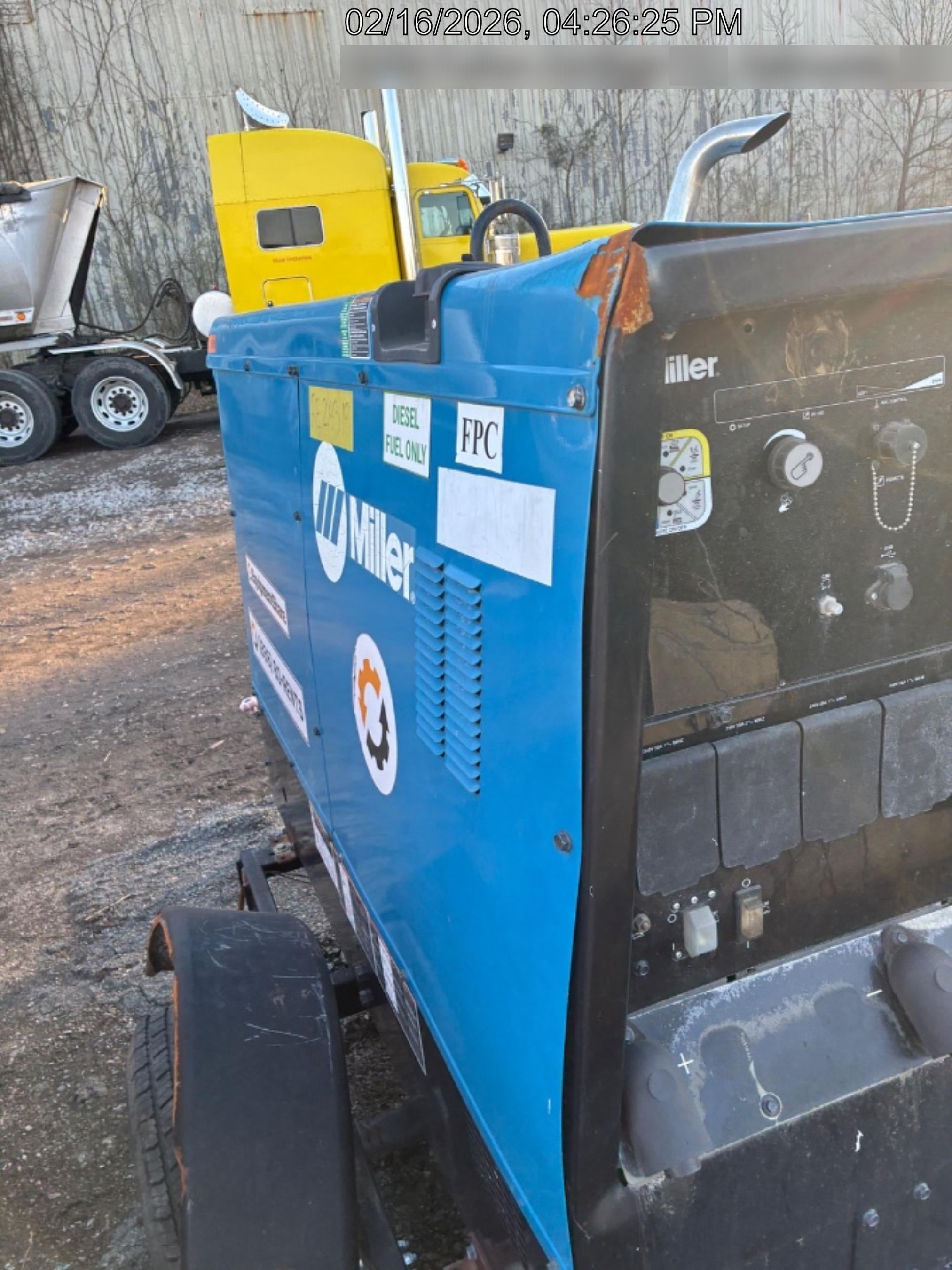 2020 MILLER ELECTRIC BB500