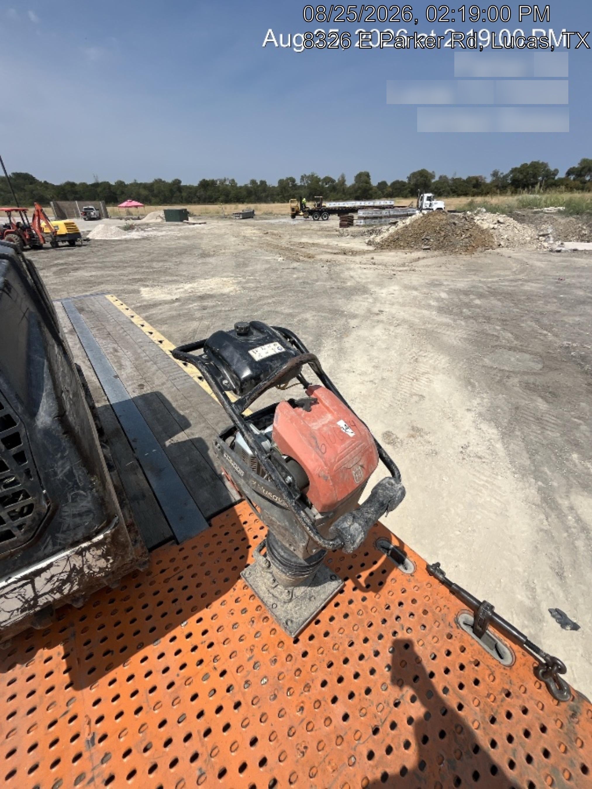 2025 HUSQVARNA LT6005