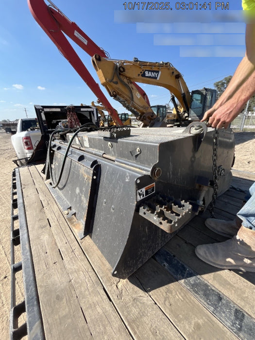 2019 PALADIN Sweepster SB72