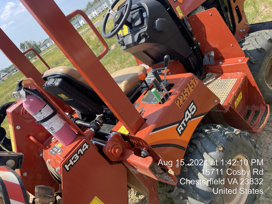 2022 DITCH WITCH RT45A
