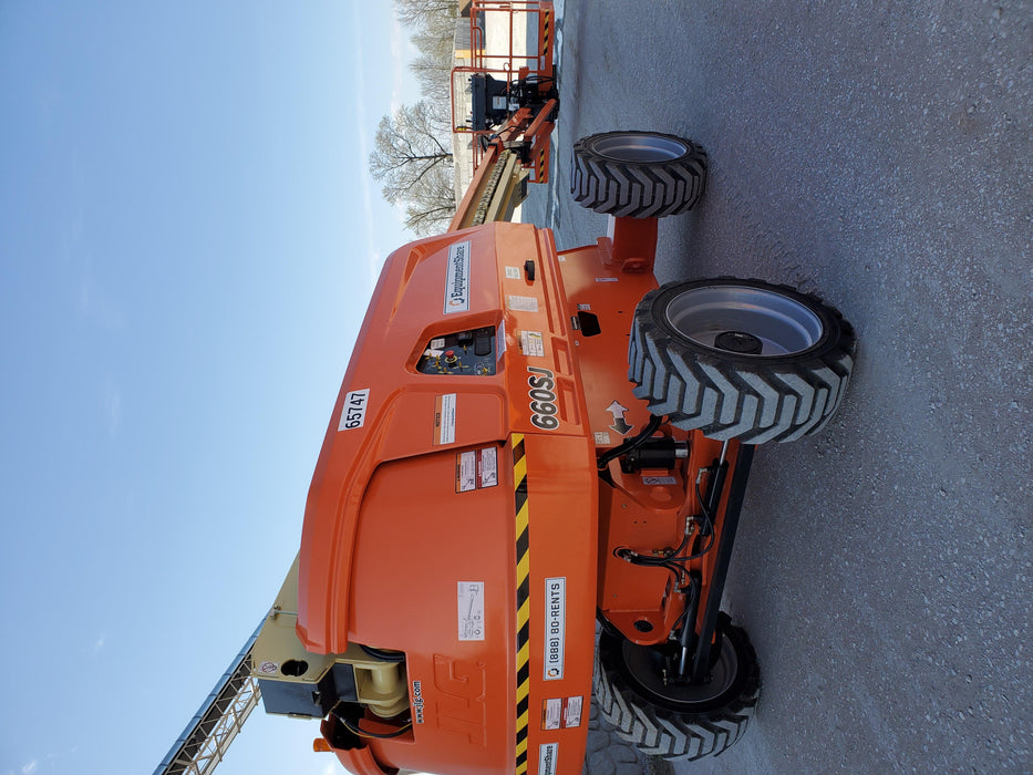 2020 JLG 660SJ